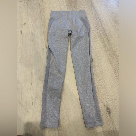 Gymshark Flex Leggings Grey - Picture 2 of 3